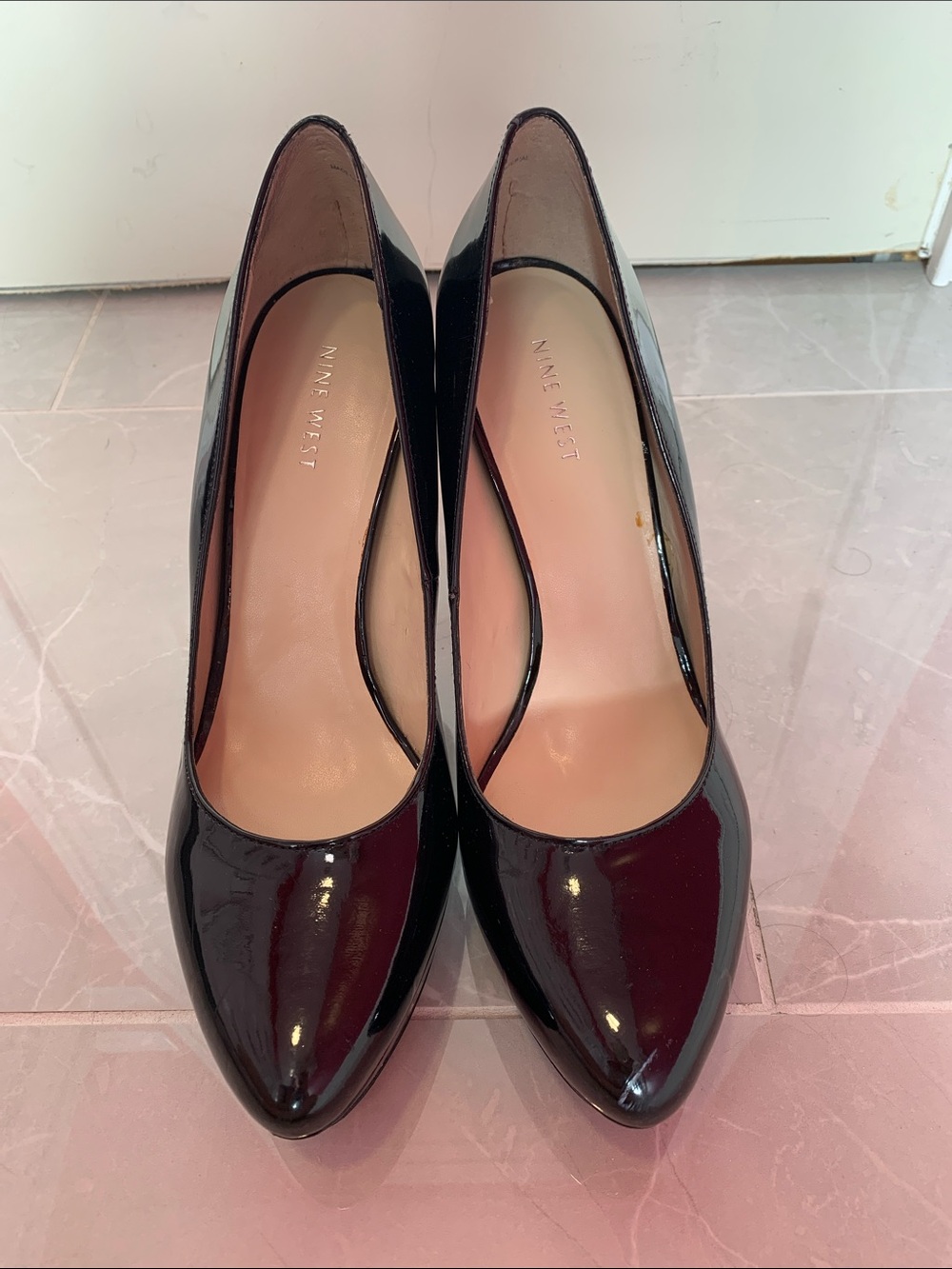 Nine West Black Patent Pointed Pumps